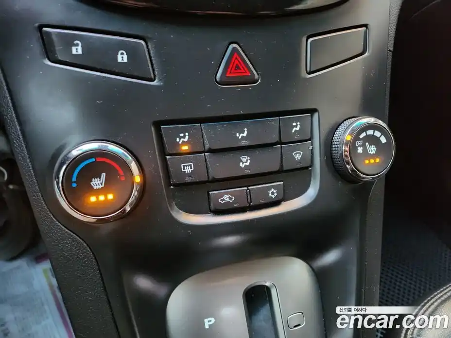 Chevrolet Orlando 2012 2.0 Автомат в Москве № 104991, фото 20