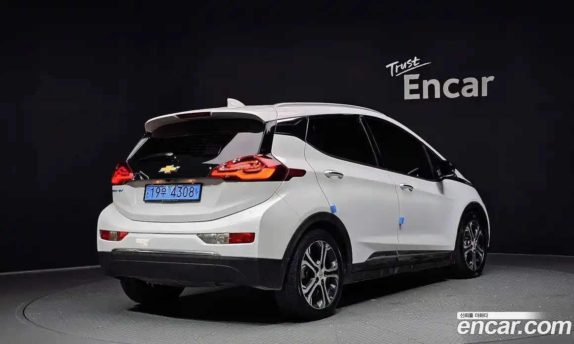 Chevrolet Bolt EV 2019 0.2 Автомат в Москве № 105172, фото 13