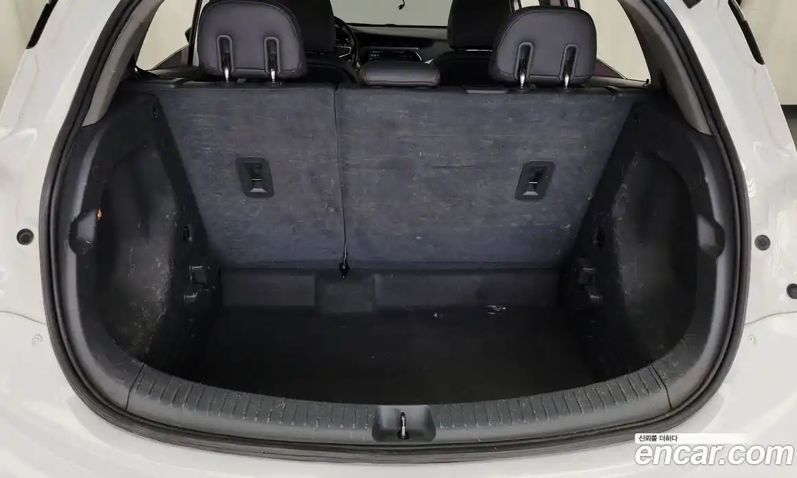 Chevrolet Bolt EV 2019 0.2 Автомат в Москве № 105172, фото 15