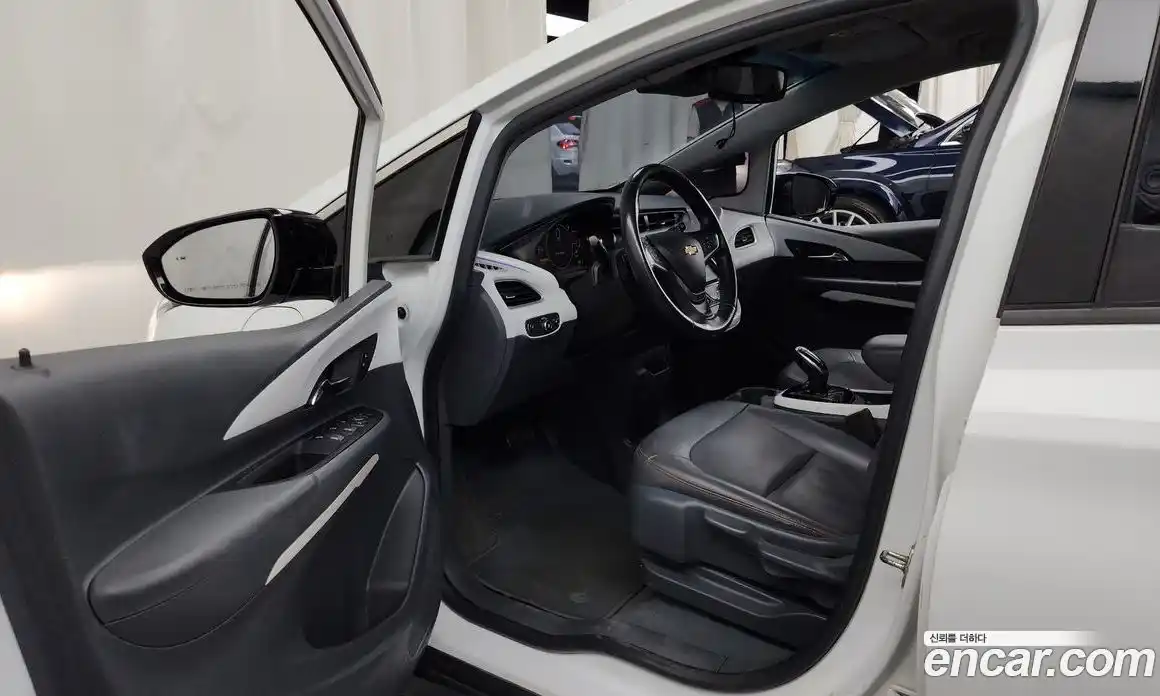 Chevrolet Bolt EV 2019 0.2 Автомат в Москве № 105172, фото 19