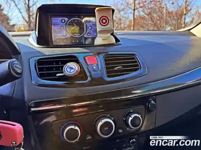 Renault SM3 2016 1.6 Автомат в Москве № 106118, миниатюра 12