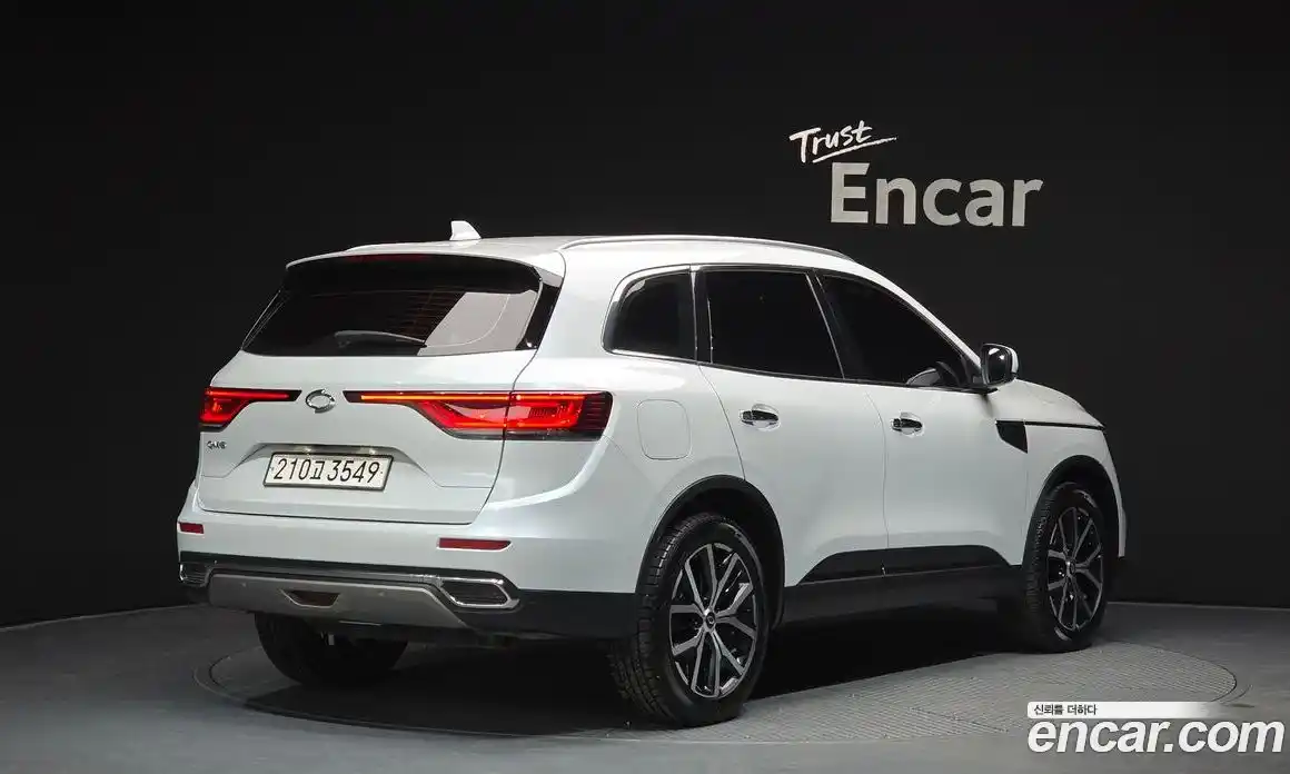 Renault QM6 2023 2.0 Автомат в Москве № 107421, фото 10