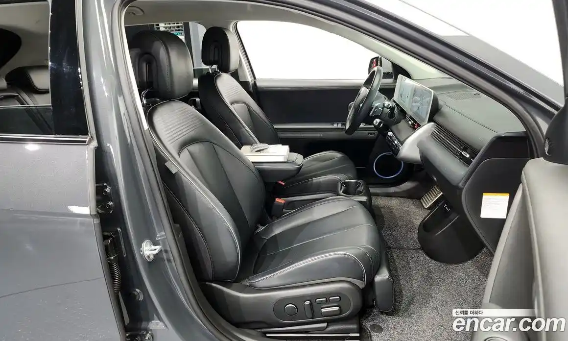 Hyundai Ioniq 5 2023 0.1 Автомат в Москве № 108049, фото 8