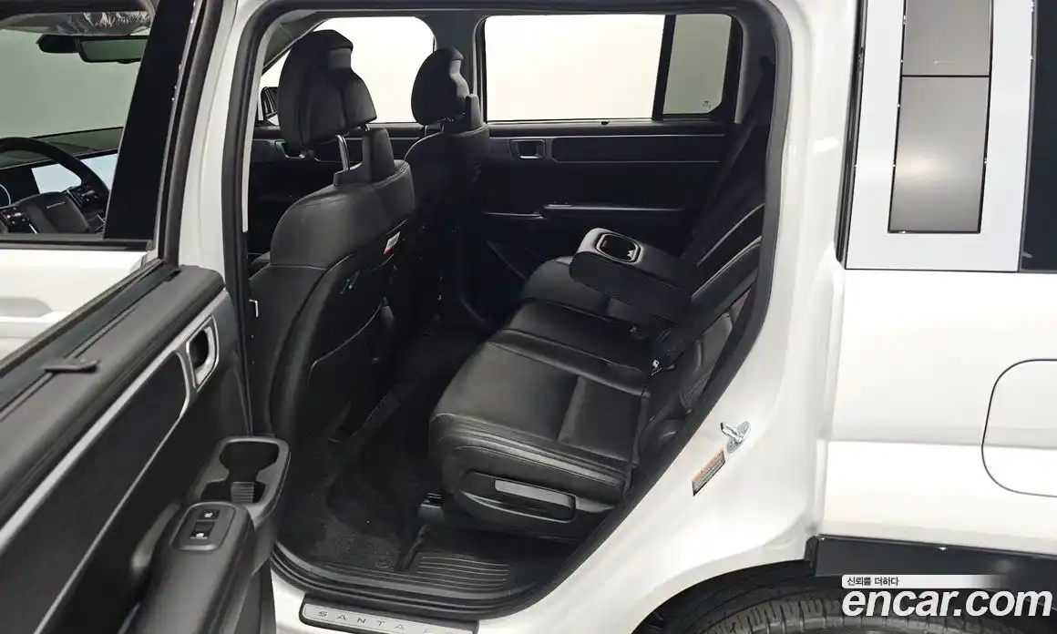 Hyundai Santa Fe 2024 1.6 Автомат в Москве № 108133, фото 16