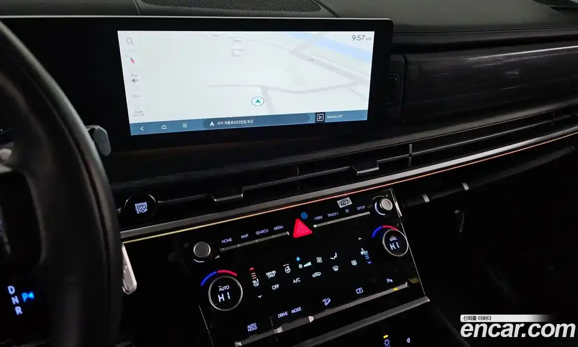 Hyundai Santa Fe 2024 1.6 Автомат в Москве № 108133, фото 18