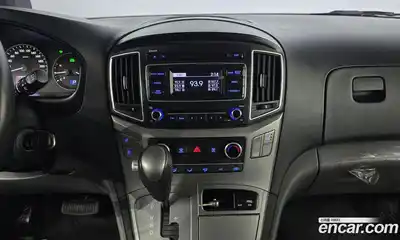 Hyundai Starex 2019 2.5 Автомат в Москве № 111085, миниатюра 11