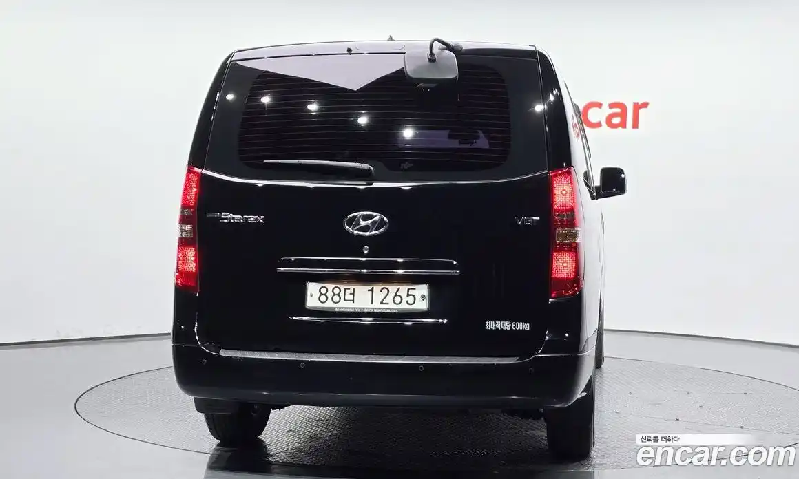 Hyundai Starex 2019 2.5 Автомат в Москве № 111085, фото 19