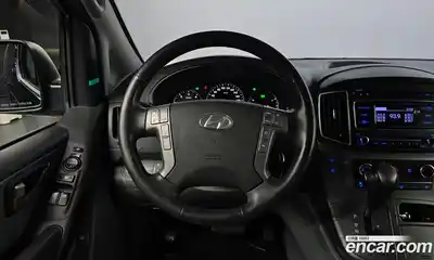 Hyundai Starex 2019 2.5 Автомат в Москве № 111085, миниатюра 4