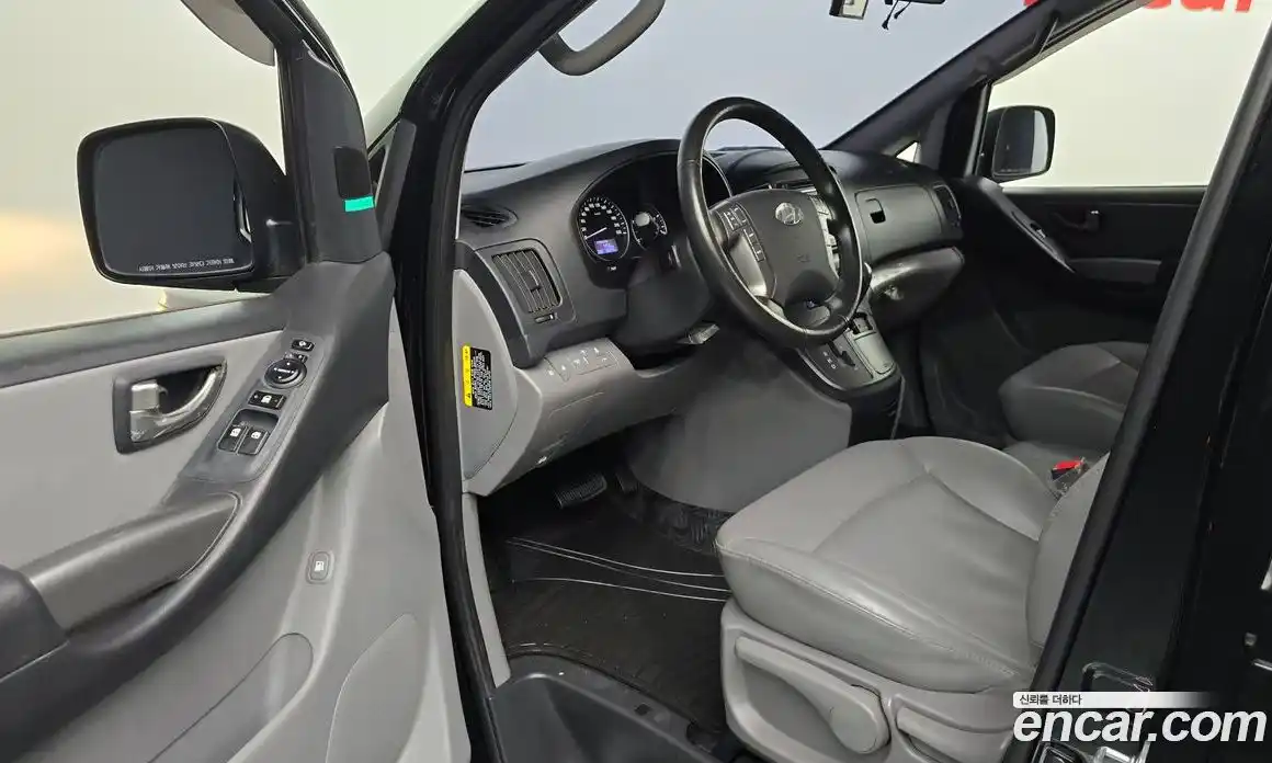 Hyundai Starex 2019 2.5 Автомат в Москве № 111085, фото 7