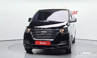 Hyundai Starex 2019 2.5 Автомат в Москве № 111085, миниатюра 10