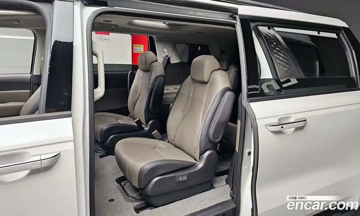 Kia Canival 2025 1.6 Автомат в Москве № 114122, фото 13