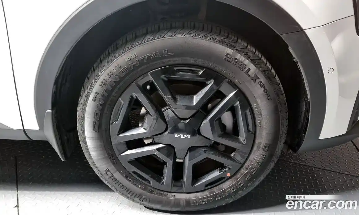 Kia Sorento 2024 1.6 Автомат в Москве № 114764, фото 5