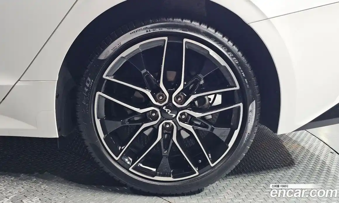 Kia K5 2023 1.6 Автомат в Москве № 115535, фото 11