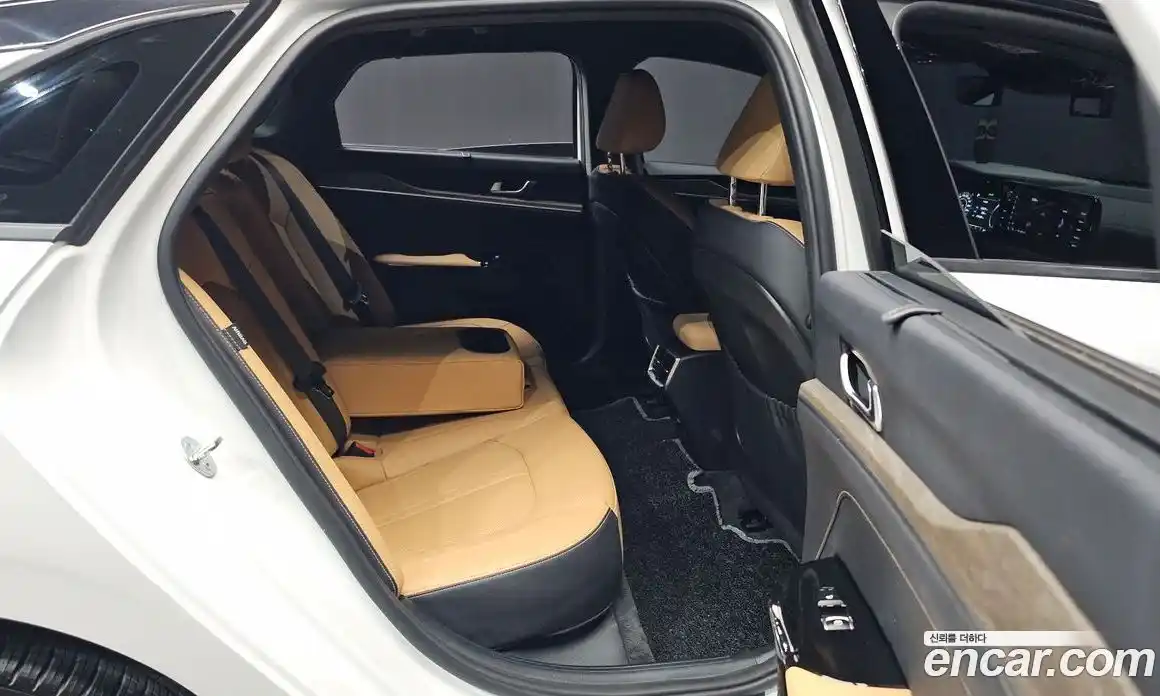 Kia K5 2023 1.6 Автомат в Москве № 115535, фото 14