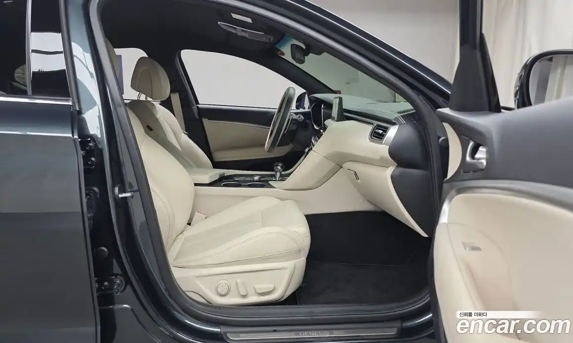 Genesis G70 2024 2.5 Автомат в Москве № 116780, фото 14