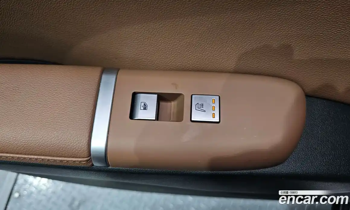 Hyundai Grandeur 2023 2.5 Автомат в Москве № 119769, фото 6