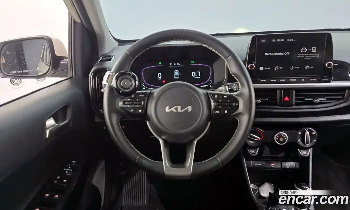 Kia Morning 2024 1.0 Автомат в Москве № 120748, фото 11