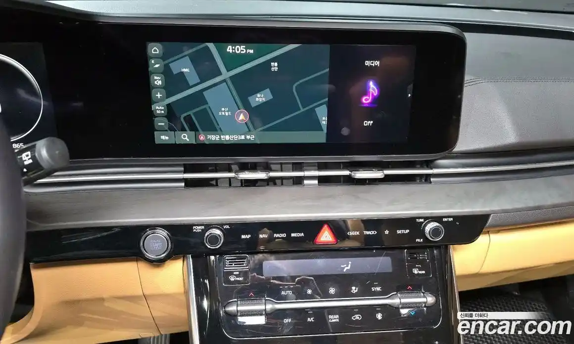 Kia Canival 2021 3.5 Автомат в Москве № 121215, фото 14