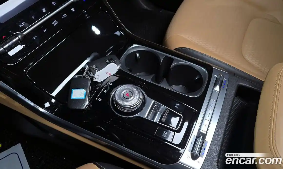 Kia Canival 2021 3.5 Автомат в Москве № 121215, фото 18