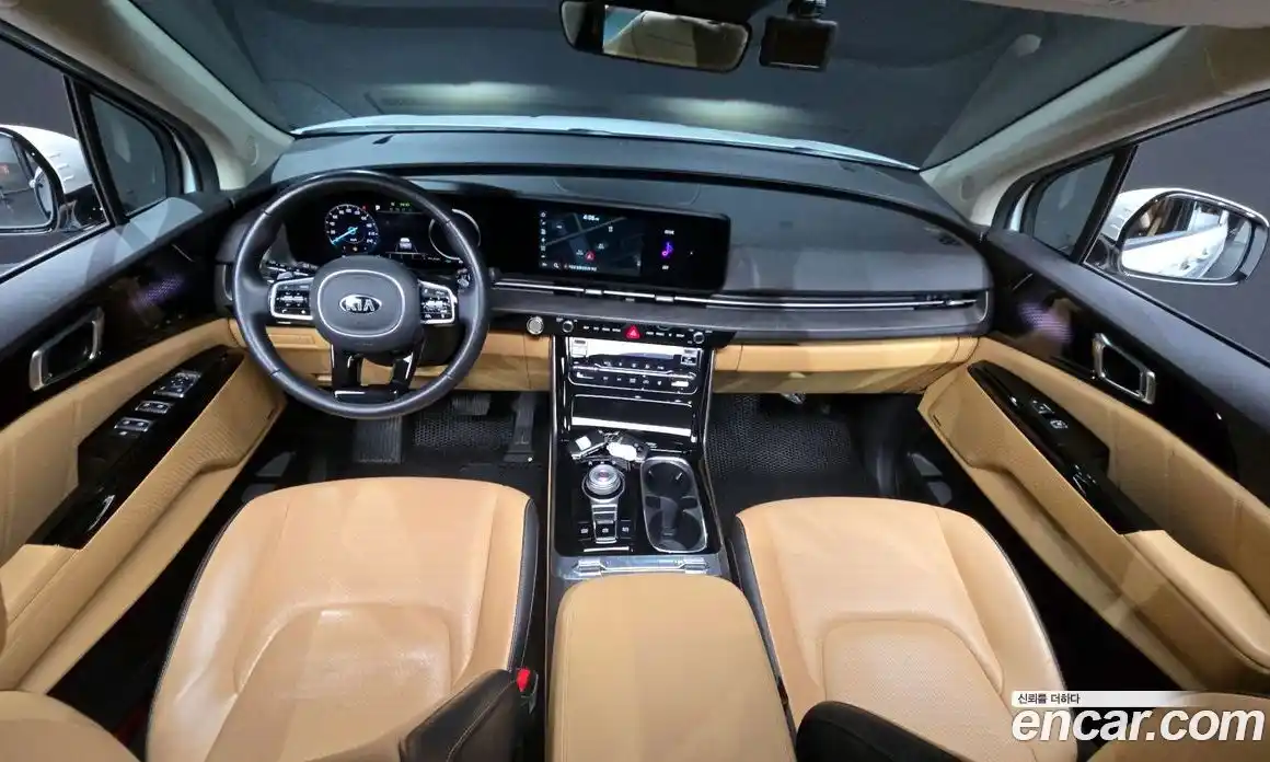 Kia Canival 2021 3.5 Автомат в Москве № 121215, фото 19