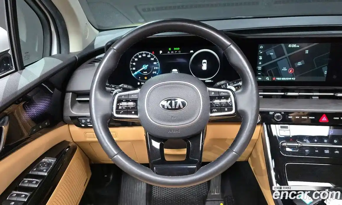 Kia Canival 2021 3.5 Автомат в Москве № 121215, фото 20