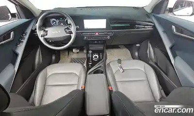 Kia Niro 2023 1.6 Автомат в Москве № 123135, миниатюра 7