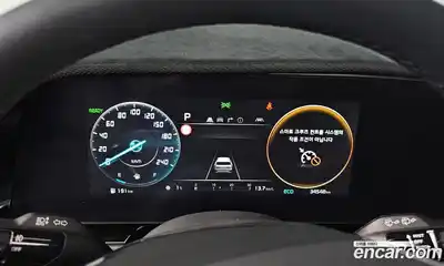 Kia Niro 2023 1.6 Автомат в Москве № 123135, миниатюра 8