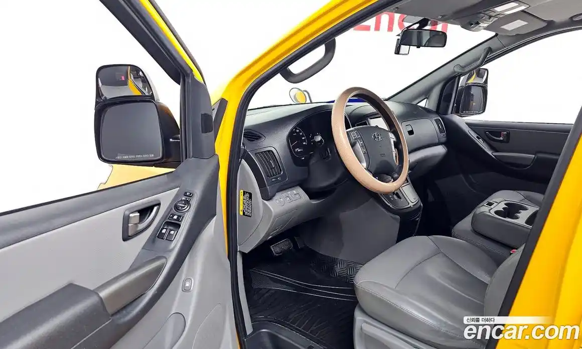 Hyundai Starex 2021 2.4 Автомат в Москве № 123528, фото 19