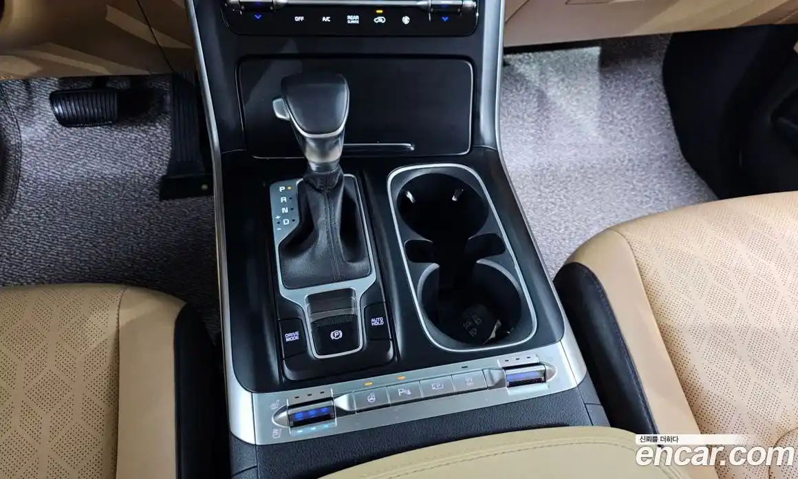 Kia Canival 2023 2.2 Автомат в Москве № 123549, фото 11