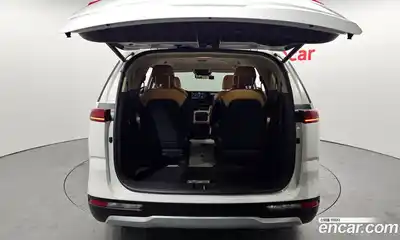 Kia Canival 2023 2.2 Автомат в Москве № 123549, миниатюра 5