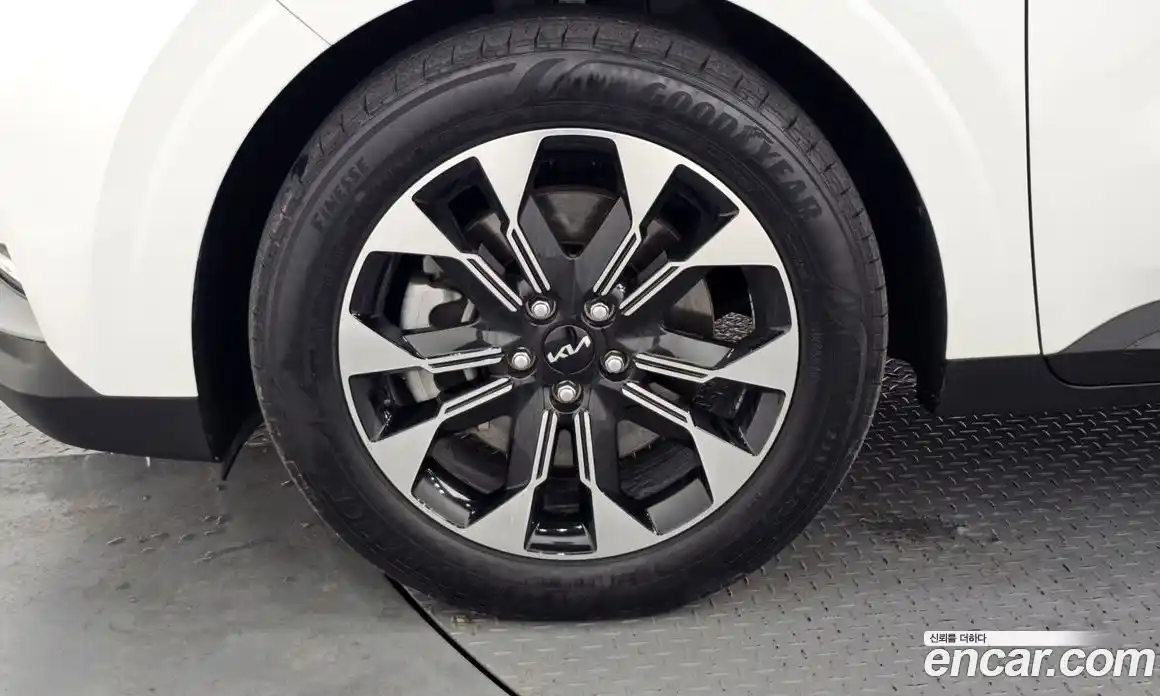 Kia Canival 2023 2.2 Автомат в Москве № 123549, фото 6