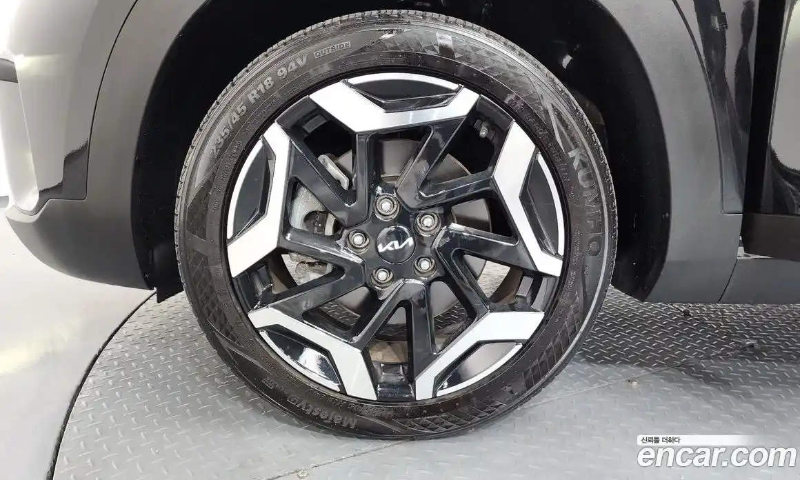 Kia Seltos 2023 1.6 Автомат в Москве № 123904, фото 10