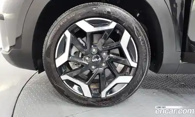 Kia Seltos 2023 1.6 Автомат в Москве № 123904, миниатюра 10