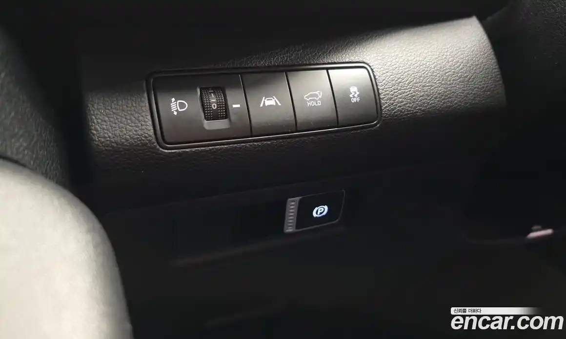 Hyundai Santa Fe 2022 2.2 Автомат в Москве № 125938, фото 11