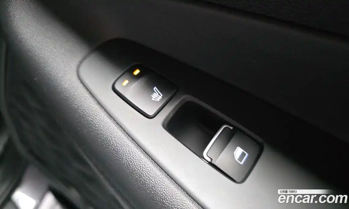 Hyundai Santa Fe 2022 2.2 Автомат в Москве № 125938, фото 13