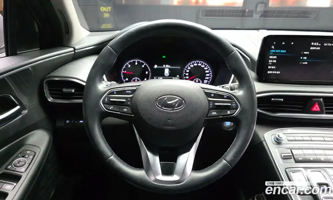 Hyundai Santa Fe 2022 2.2 Автомат в Москве № 125938, фото 19