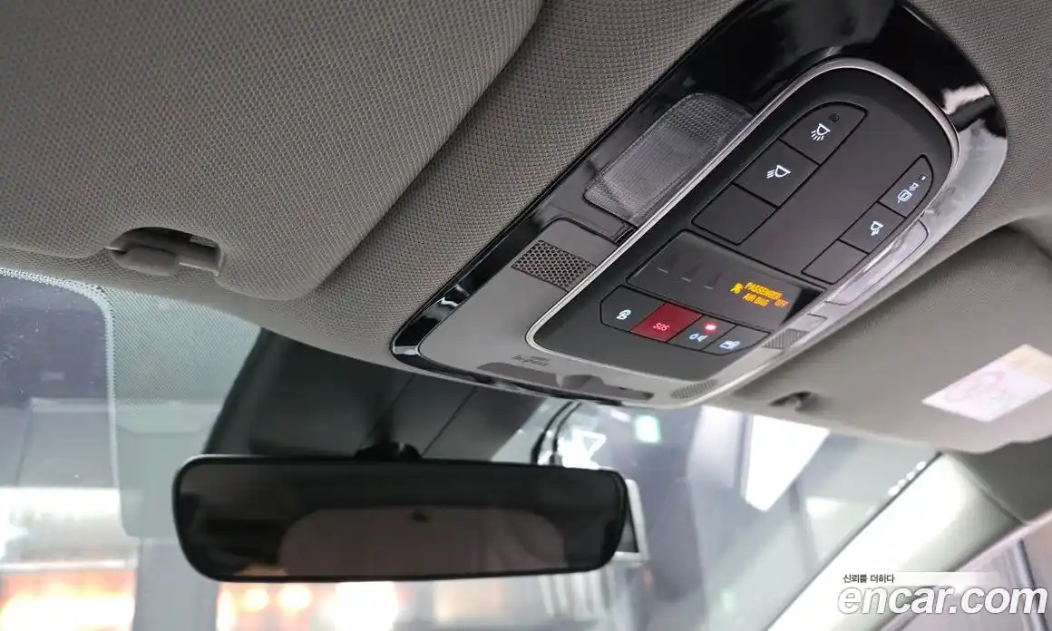 Hyundai Santa Fe 2022 2.2 Автомат в Москве № 125938, фото 4