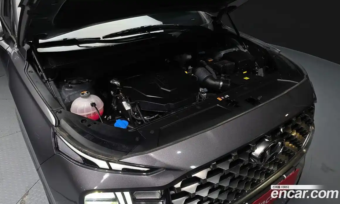 Hyundai Santa Fe 2022 2.2 Автомат в Москве № 125938, фото 5