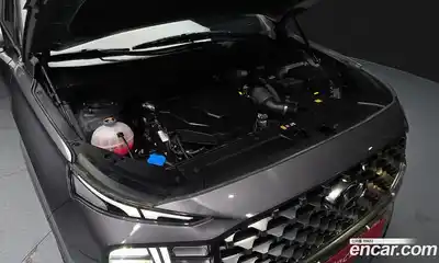 Hyundai Santa Fe 2022 2.2 Автомат в Москве № 125938, миниатюра 5