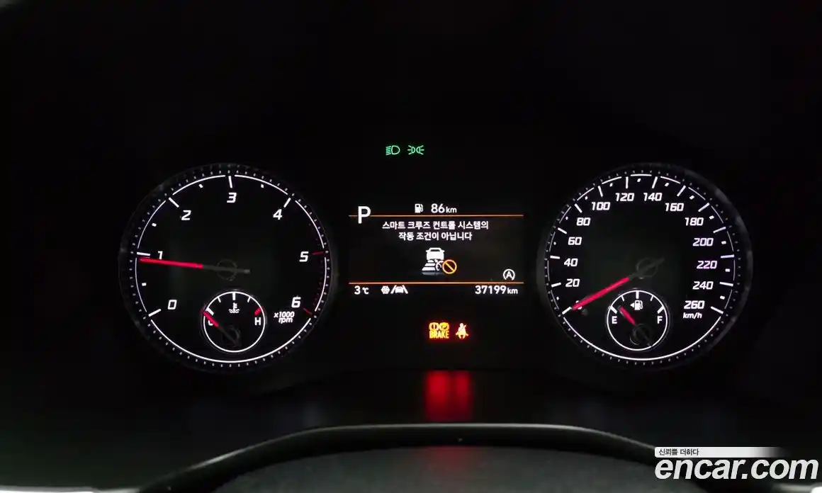 Hyundai Santa Fe 2022 2.2 Автомат в Москве № 125938, фото 9