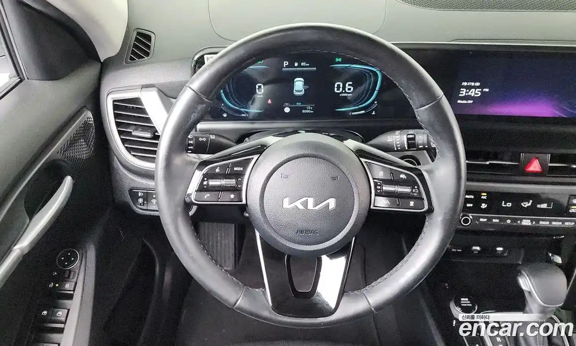 Kia Seltos 2025 2.0 Автомат в Москве № 128086, фото 13