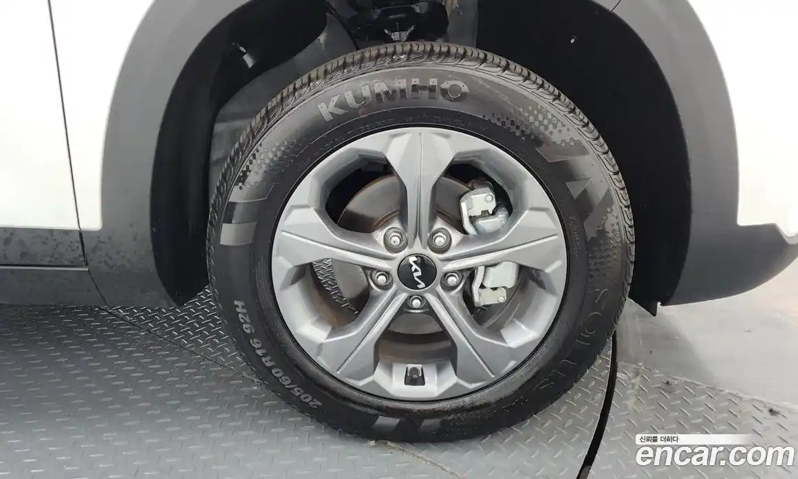 Kia Seltos 2025 2.0 Автомат в Москве № 128086, фото 5