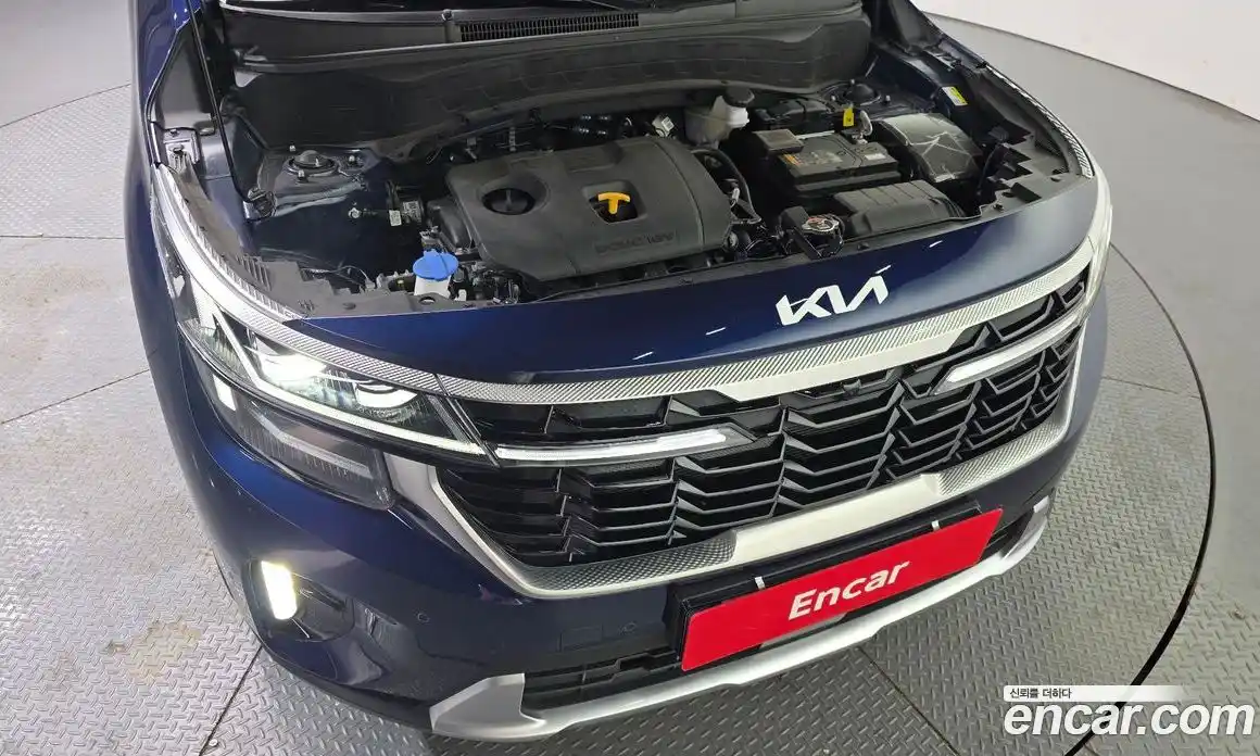 Kia Seltos 2024 2.0 Автомат в Москве № 128585, фото 15