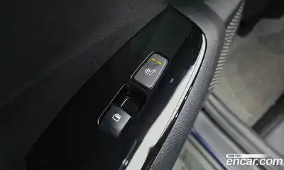 Kia Seltos 2024 2.0 Автомат в Москве № 128585, миниатюра 5