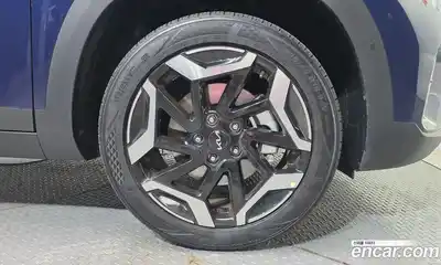 Kia Seltos 2024 2.0 Автомат в Москве № 128585, миниатюра 8