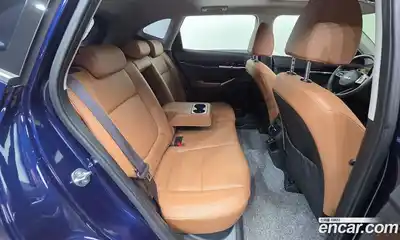 Kia Seltos 2024 2.0 Автомат в Москве № 128585, миниатюра 10