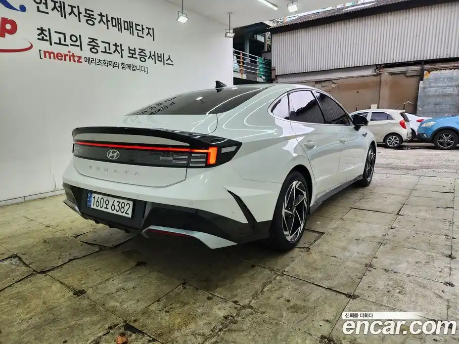 Hyundai Sonata 2024 2.0 Автомат в Москве № 129692, фото 4