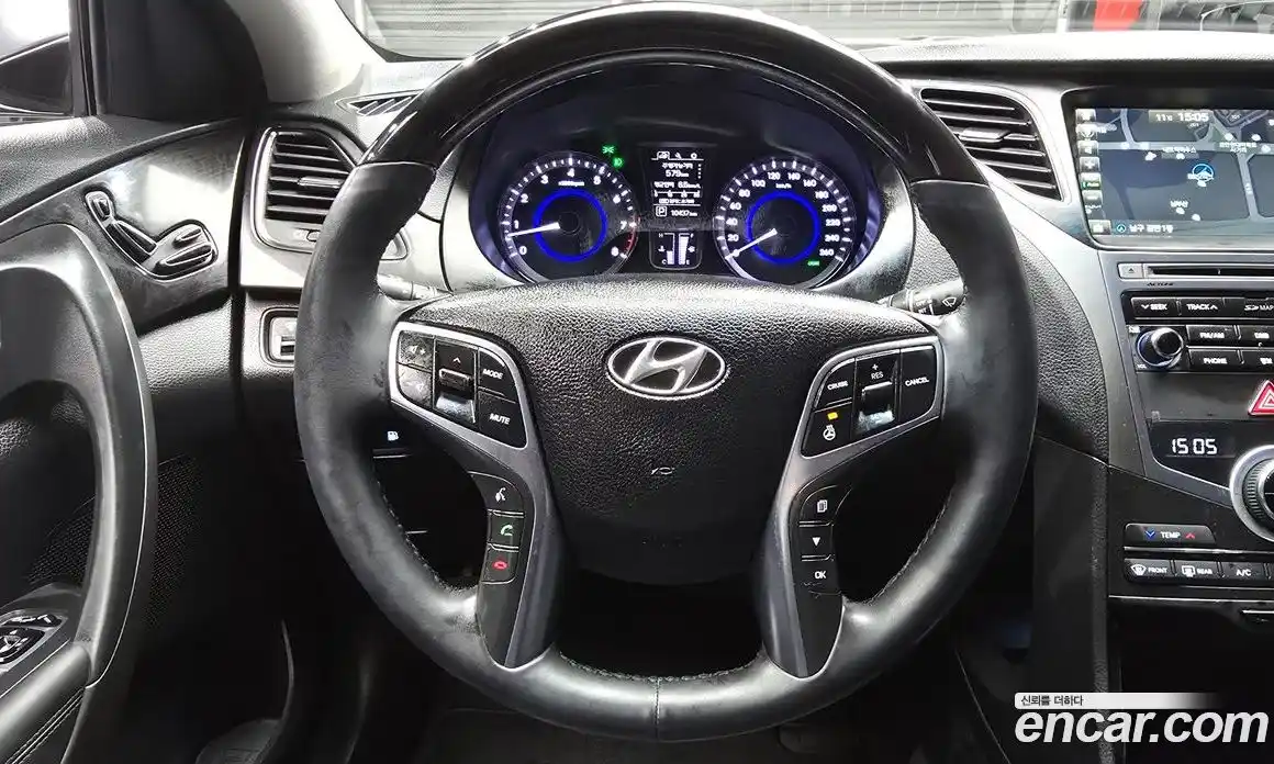 Hyundai Grandeur 2015 2.4 Автомат в Москве № 130228, фото 15