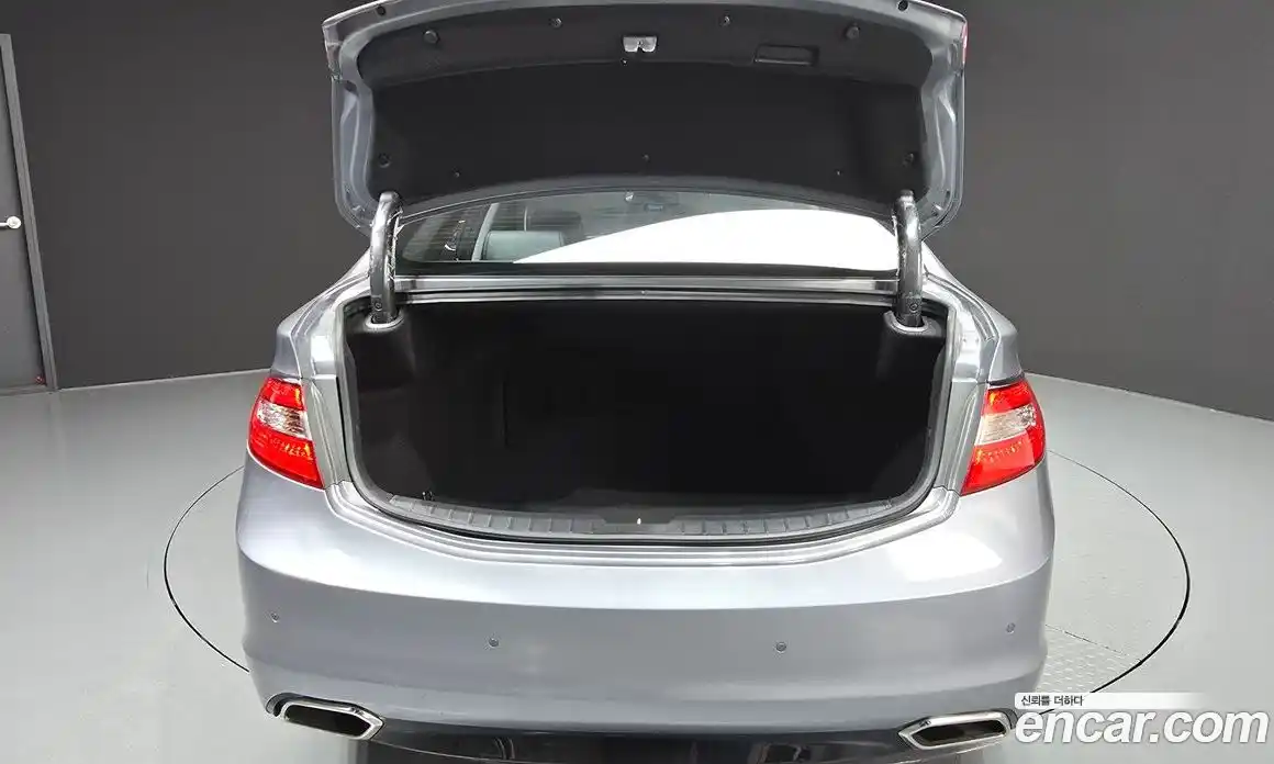 Hyundai Grandeur 2015 2.4 Автомат в Москве № 130228, фото 19