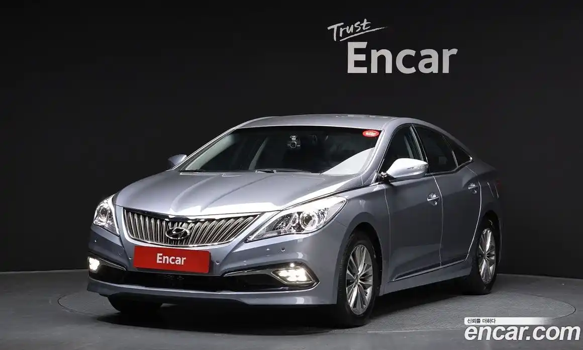 Hyundai Grandeur 2015 2.4 Автомат в Москве № 130228, фото 8